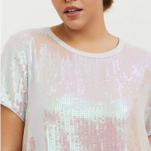 TORRID White Iridescent Sequins Crop Tee SIZE 0 - Picture 8 of 12
